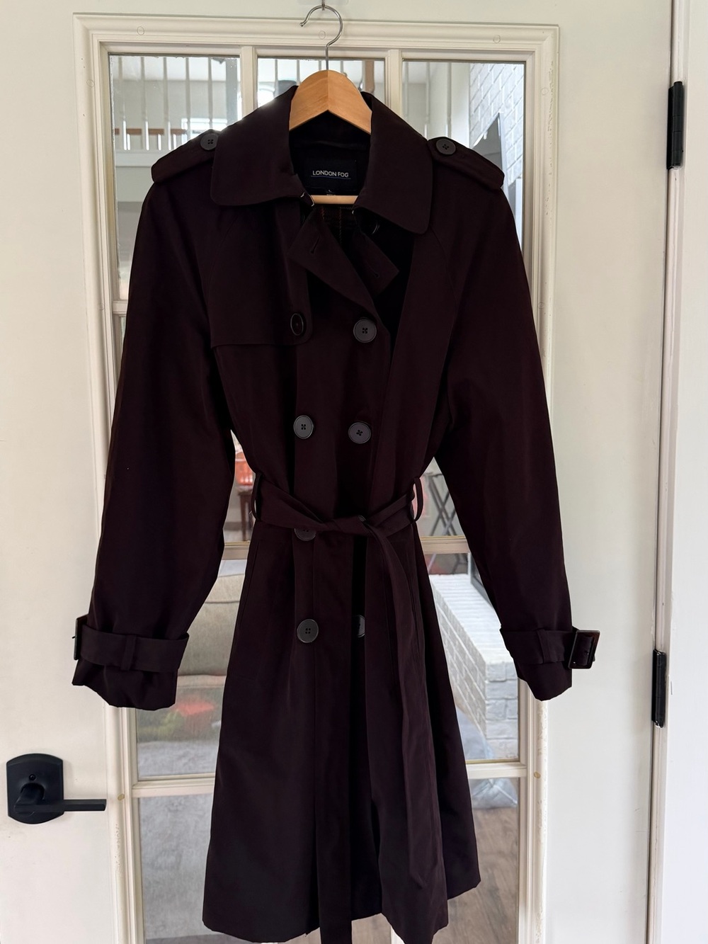 London Fog Women's Dark Brown Trench Coat with Belt | size Large.